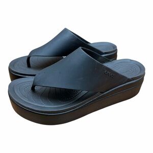 Crocs Women's Size 10 Black Platform Sandals